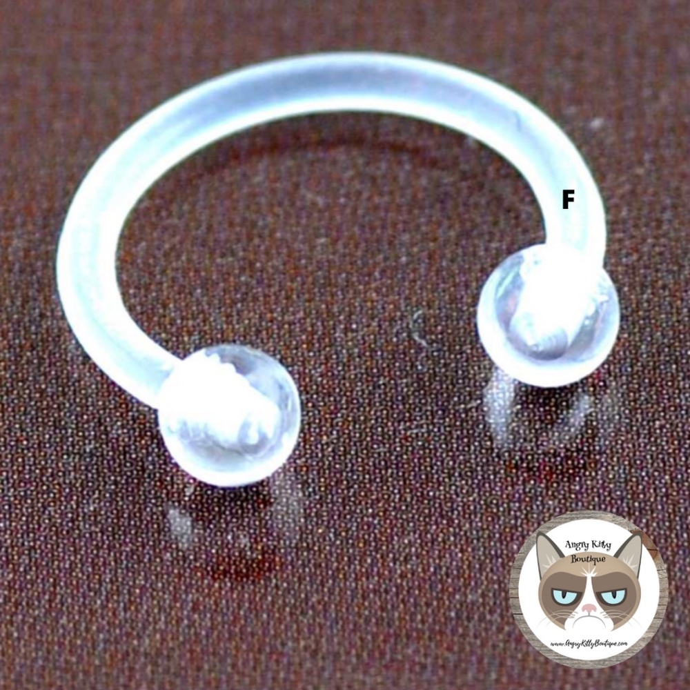 🔵 80% off 🔵 Horseshoe Clear Piercing Stud